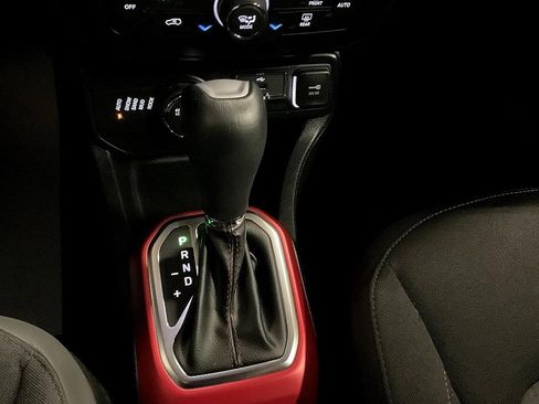 Used 2022 Jeep Renegade Trailhawk image 20