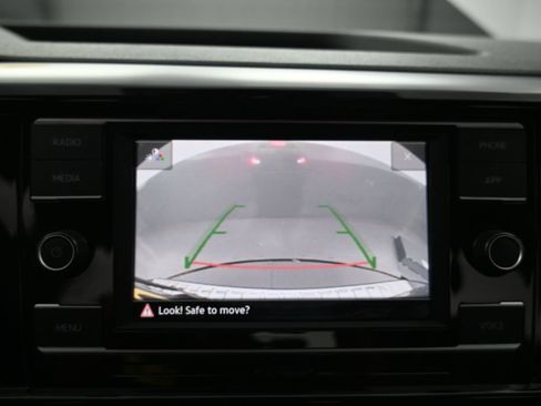 Used 2024 Volkswagen Taos S AWD/4WD image 10