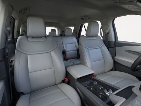 New 2026 Ford Explorer Active w/ Active Comfort Package image 34