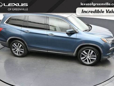 Used 2018 Honda Pilot Touring image 43