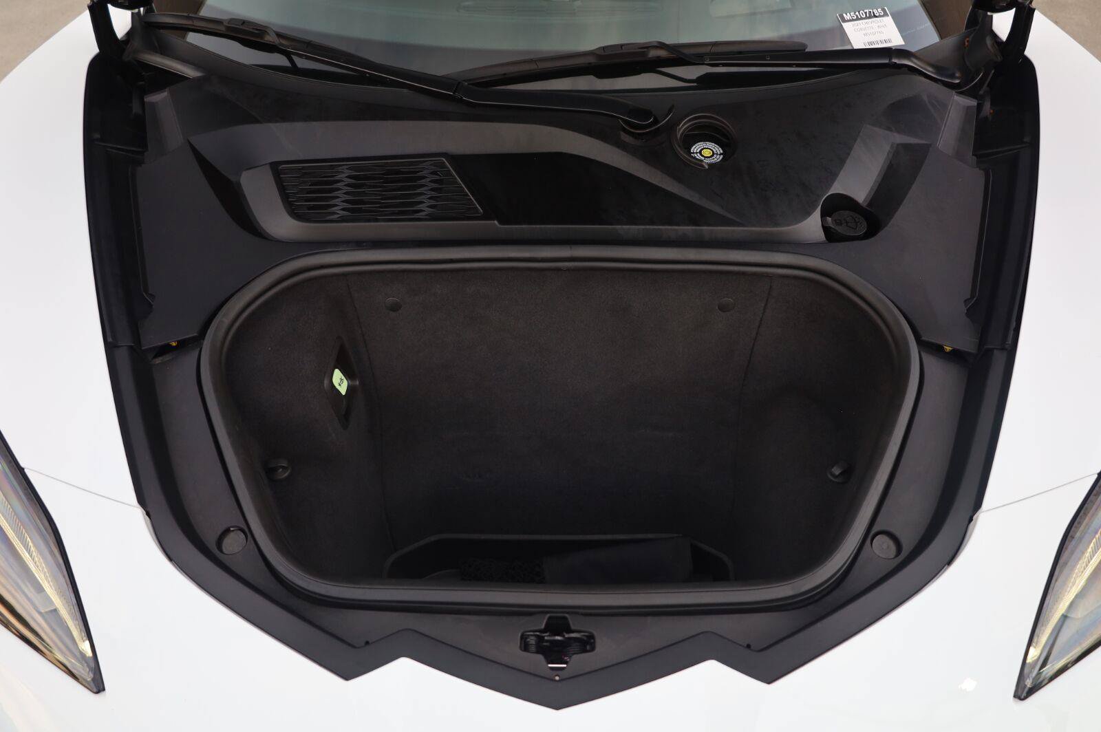 Used 2021 Chevrolet Corvette Stingray Preferred Cpe w/ Z51 Performance Package RWD image 18