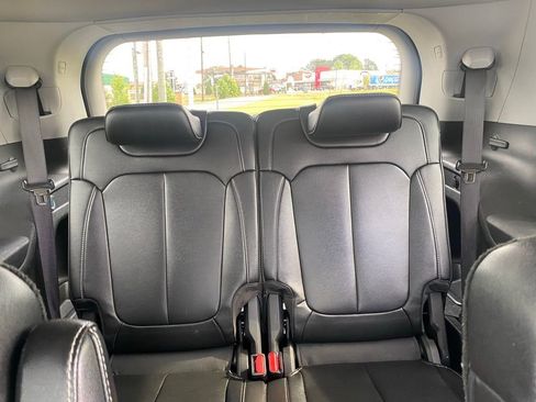 Used 2023 Jeep Grand Cherokee L Limited image 32