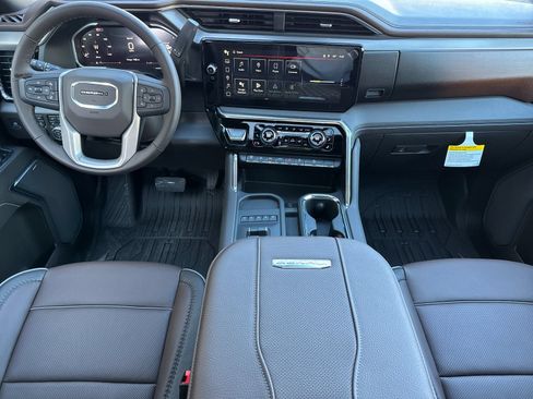 New 2026 GMC Sierra 2500 Denali w/ Denali Reserve Package AWD/4WD image 14