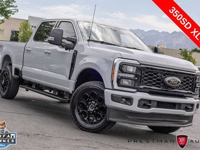 Used 2025 Ford F350 XLT w/ Black Appearance Package