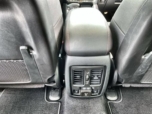 Used 2024 Dodge Durango GT AWD/4WD image 24