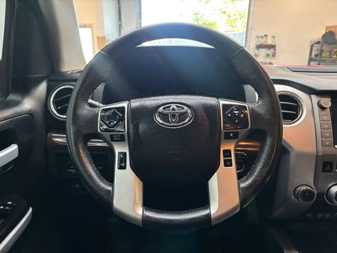 Used 2021 Toyota Tundra Limited w/ Limited Premium Package AWD/4WD image 20