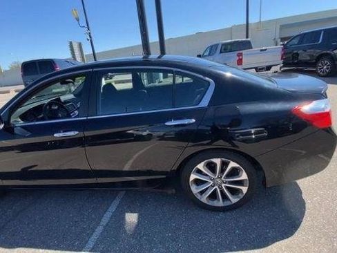 Used 2013 Honda Accord Sport image 9