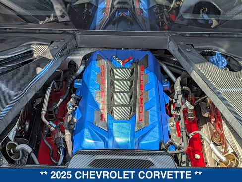 Used 2025 Chevrolet Corvette Stingray Preferred Cpe w/ Z51 Performance Package RWD image 16
