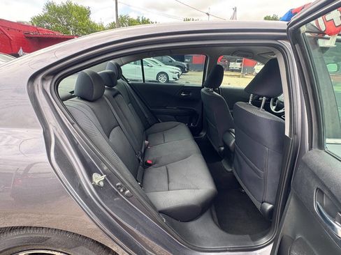 Used 2017 Honda Accord LX image 14