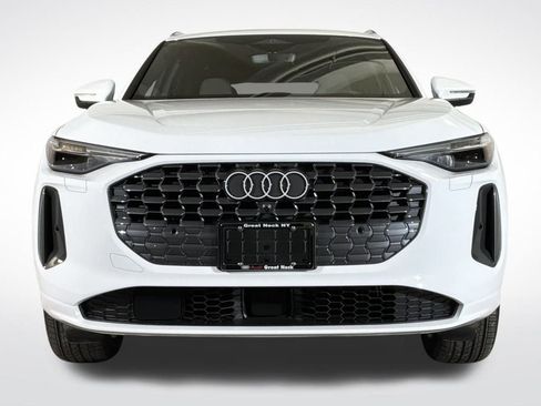 New 2025 Audi Q5 Premium Plus image 23