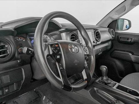 Used 2021 Toyota Tacoma SR RWD image 19