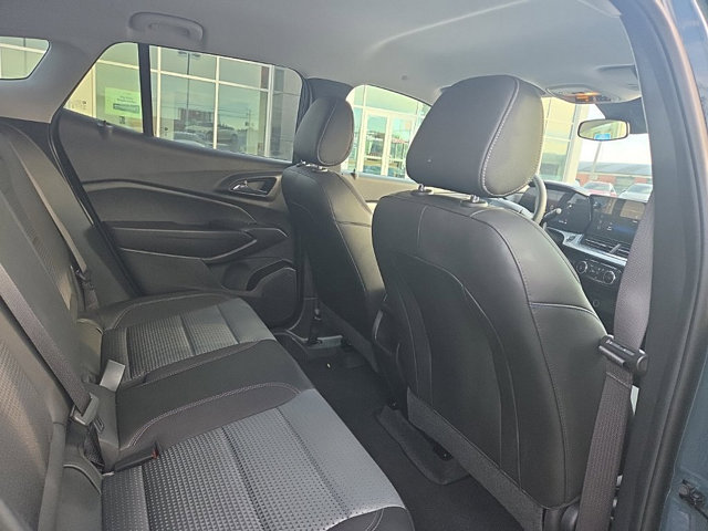 Used 2026 Chevrolet Trax LT FWD image 14