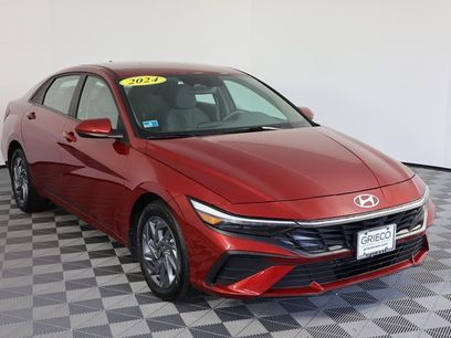 Certified 2024 Hyundai Elantra Blue