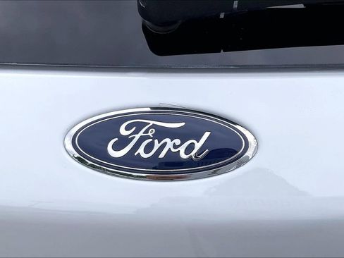 Used 2022 Ford Escape SE w/ SE Sport Appearance Package FWD image 41