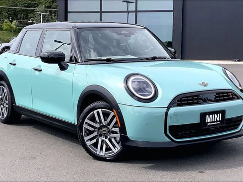 New 2026 MINI Cooper S image 1