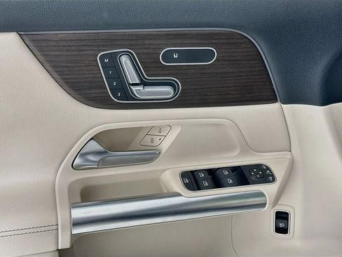 Certified 2026 Mercedes-Benz GLA 250 image 18