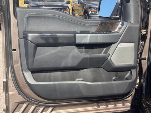 Used 2021 Ford F150 Lariat w/ Equipment Group 502A High image 15