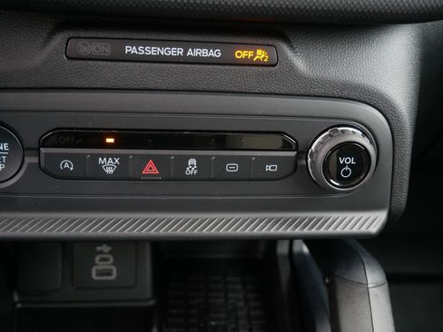 Used 2025 Ford Bronco Sport Big Bend image 23