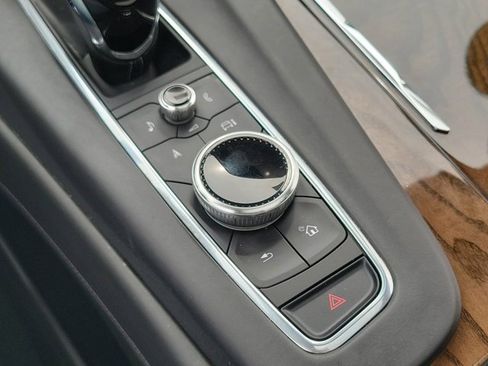 Used 2023 Cadillac Escalade Sport Platinum w/ LPO, ONYX Package AWD/4WD image 29