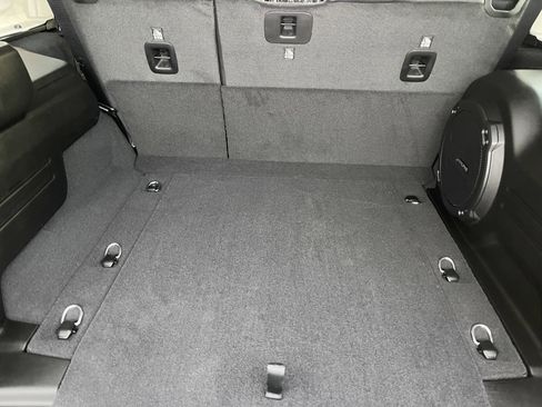 New 2026 Jeep Wrangler Unlimited Rubicon w/ Technology Group image 23