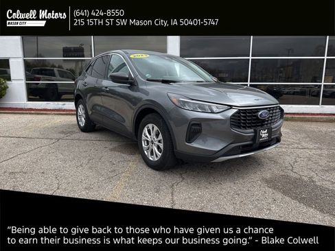 Used 2023 Ford Escape Active w/ Tech Pack #1 AWD/4WD image 1