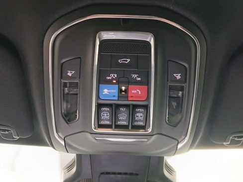 New 2026 Jeep Cherokee Limited image 16