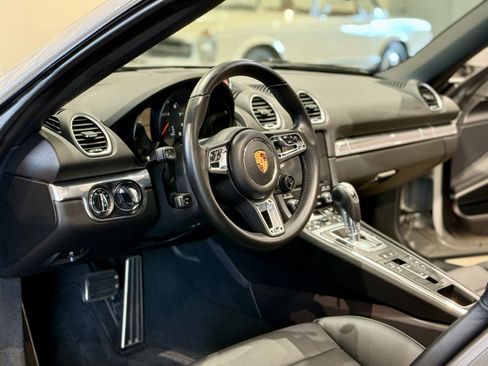 Used 2022 Porsche 718 Boxster GTS RWD image 43