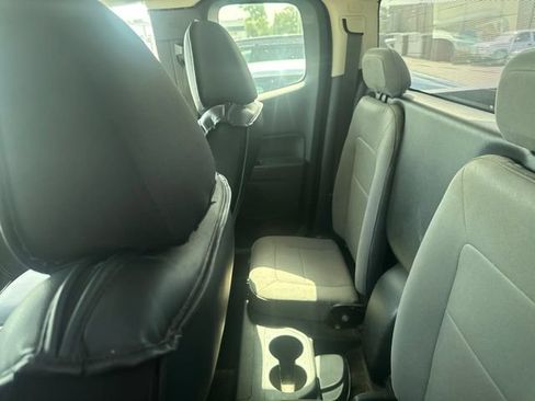 Used 2016 GMC Canyon W/T w/ Convenience Package RWD image 11