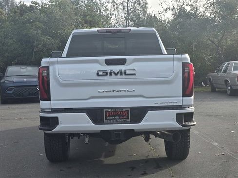 New 2026 GMC Sierra 3500 Denali Ultimate image 5