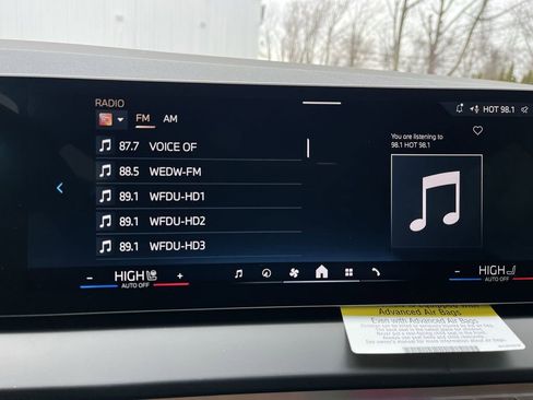 New 2026 BMW X3 xDrive30 w/ Premium Package image 16