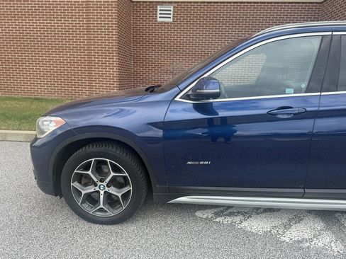 Used 2018 BMW X1 xDrive28i AWD/4WD image 8