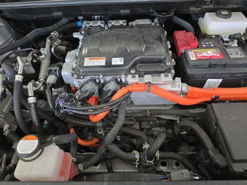 Used 2023 Toyota bZ4X Limited w/ Weather Package image 7