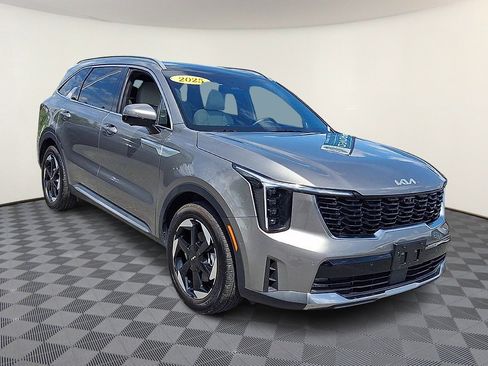 Used 2025 Kia Sorento SX Prestige AWD/4WD image 2