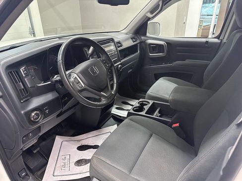 Used 2014 Honda Ridgeline Sport image 16