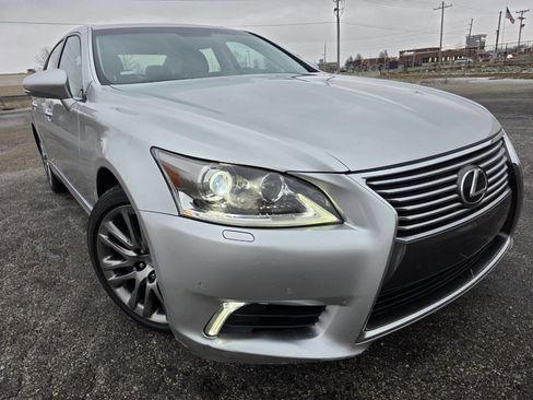 Used 2014 Lexus LS 460 AWD image 2
