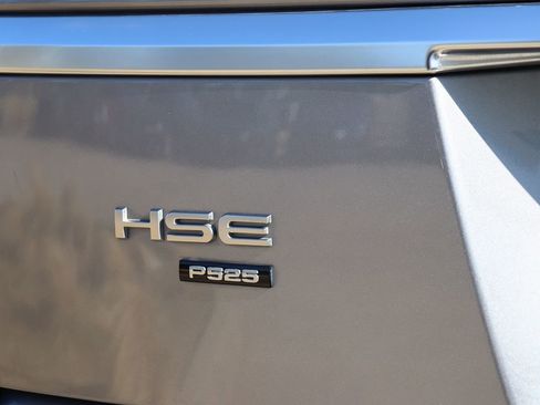 Used 2020 Land Rover Range Rover Long Wheelbase HSE image 10