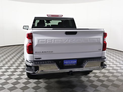 Used 2025 Chevrolet Silverado 1500 LT AWD/4WD image 7