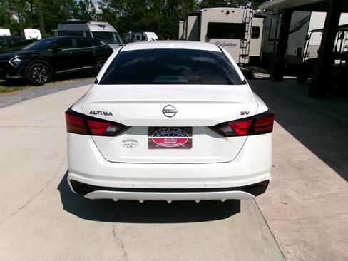 Used 2023 Nissan Altima 2.5 SV image 6