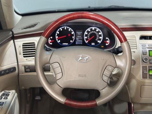 Used 2008 Hyundai Azera Limited FWD image 14