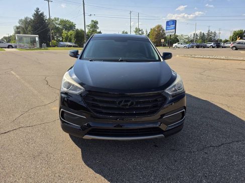 Used 2018 Hyundai Santa Fe Sport FWD image 9