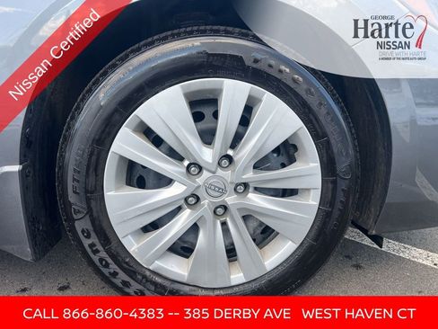 Certified 2025 Nissan Sentra S image 42