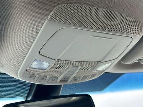 Certified 2018 Ford Edge SEL w/ Equipment Group 201A image 22