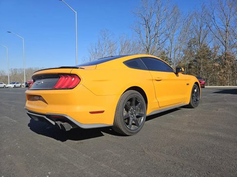 Used 2019 Ford Mustang GT w/ Equipment Group 301A image 4