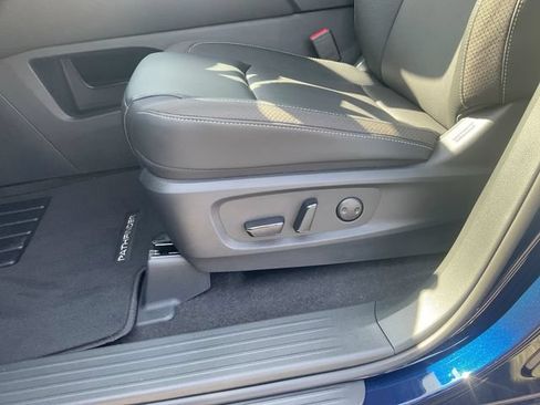 New 2026 Nissan Pathfinder SL AWD/4WD image 29