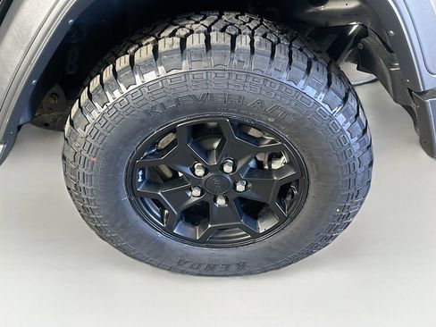 Used 2023 Jeep Wrangler Unlimited w/ Cold Weather Group AWD/4WD image 11