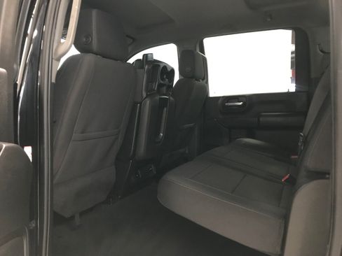 Used 2024 Chevrolet Silverado 2500 Custom w/ Custom Convenience Package AWD/4WD image 11