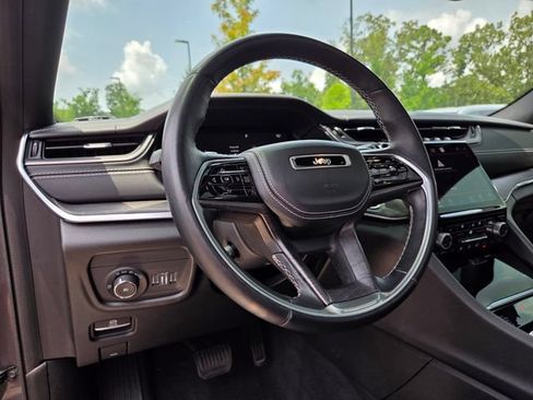 Used 2021 Jeep Grand Cherokee L Overland AWD/4WD image 10