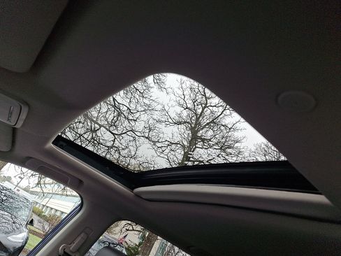 Used 2024 Honda CR-V EX-L image 14