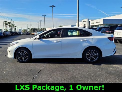Used 2023 Kia Forte LXS image 4
