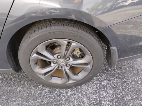 Used 2023 Honda Accord EX image 11